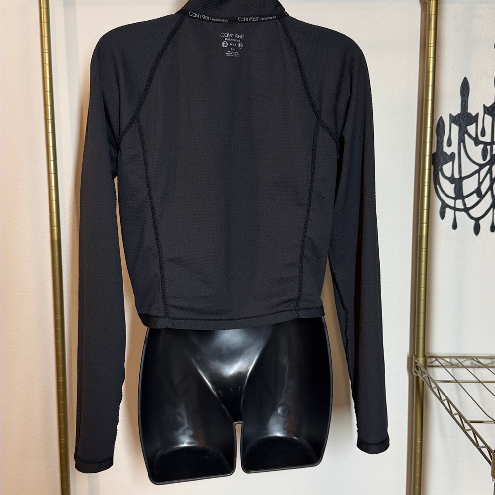 Top - Picture 10 of 10